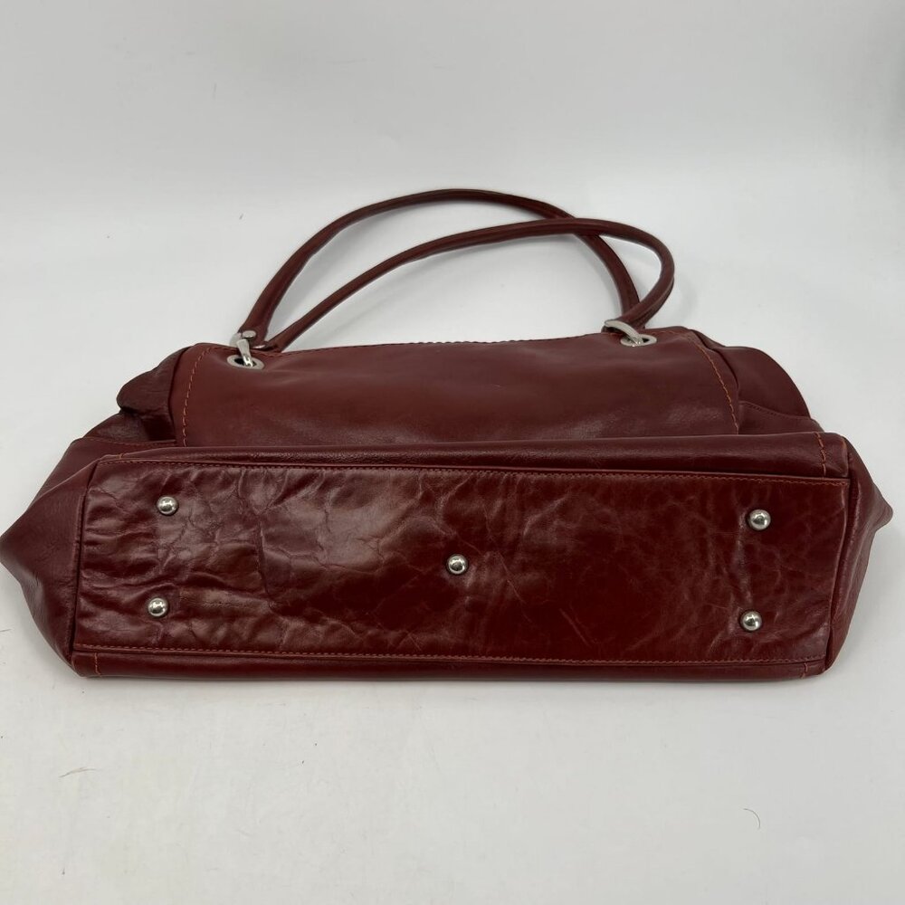 Saki Red Zip Faux Leather Shoulder Bag | Classic Style - Picture 9 of 12
